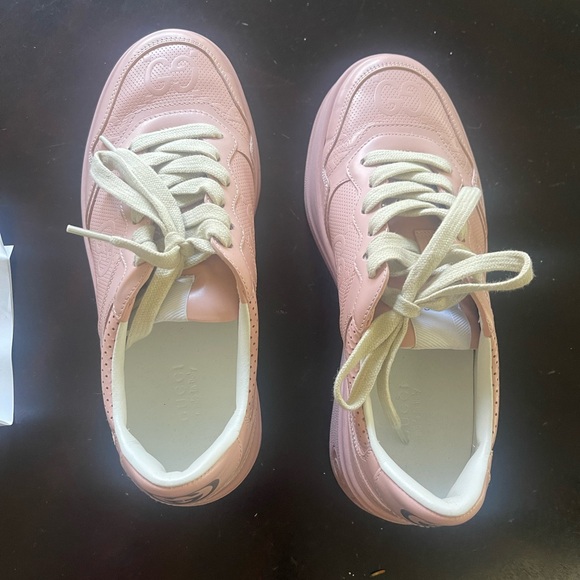 Gucci sneakers Tennis calf 700775  1XL10 6910 - Picture 3 of 8